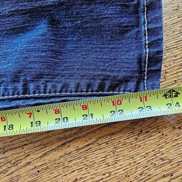 NINE WEST Women's Size 8 Capri Zippered Bottom Blue Jeans - Picture 8 of 11